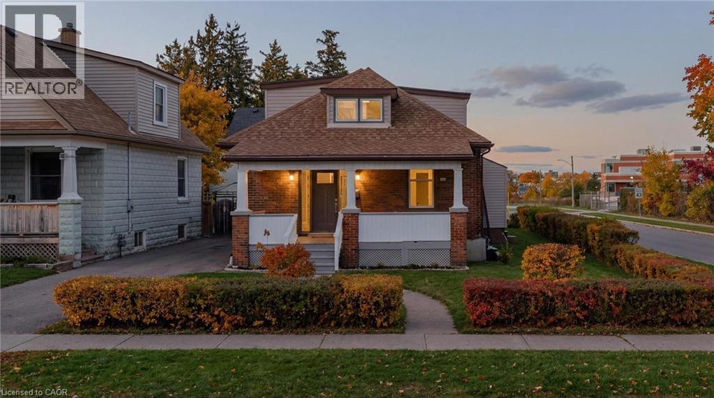 999 VINE Street, Cambridge