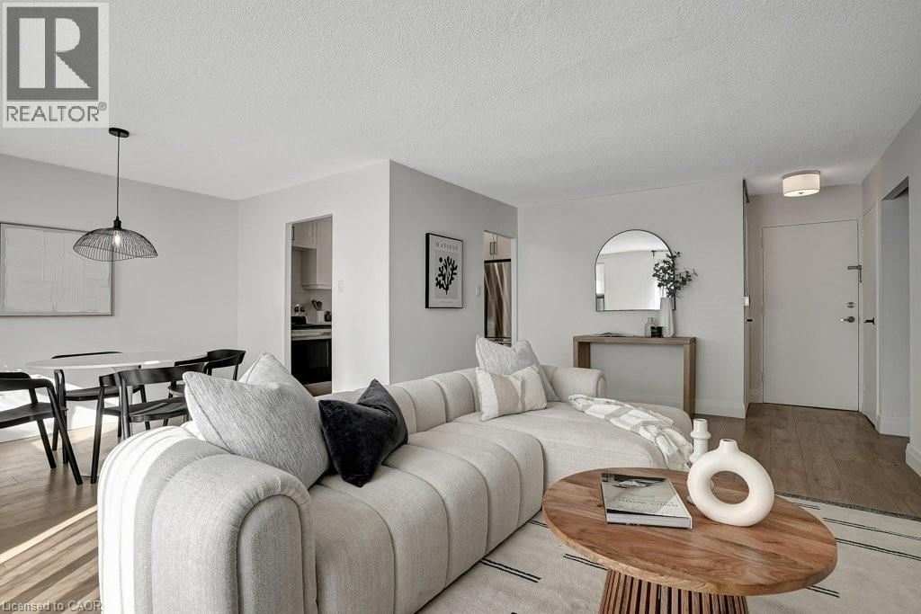 1100 COURTLAND Avenue E UnitNo. 107, Kitchener