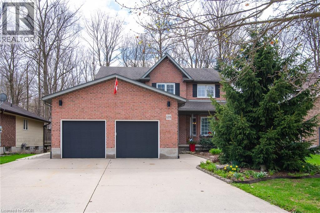 128 EBY Crescent, New Hamburg