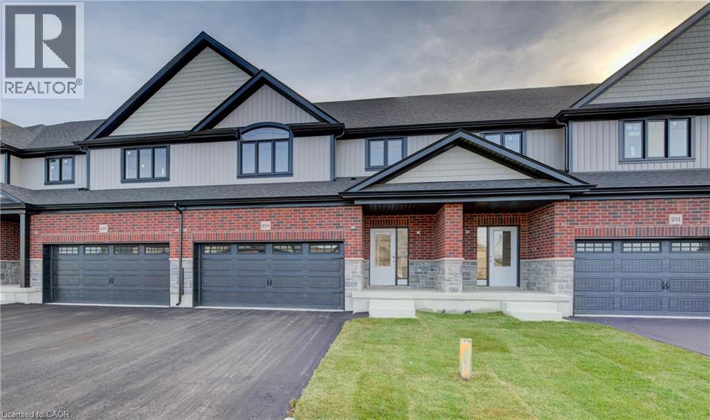 233 APPLEWOOD Street, Plattsville
