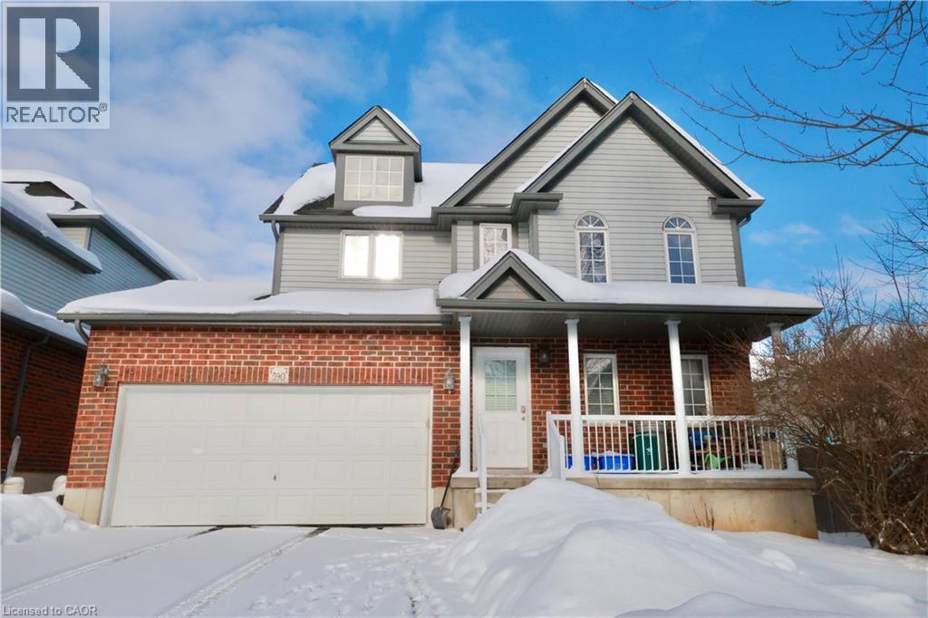 590 GOLDTHREAD Street, Waterloo