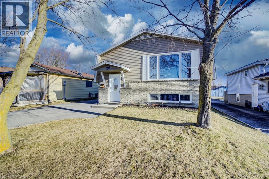 26 CLUTHE Crescent, Kitchener