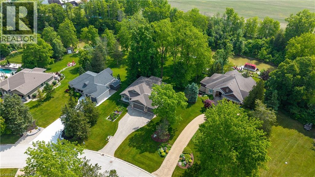 10138 MERRYWOOD Drive, Grand Bend