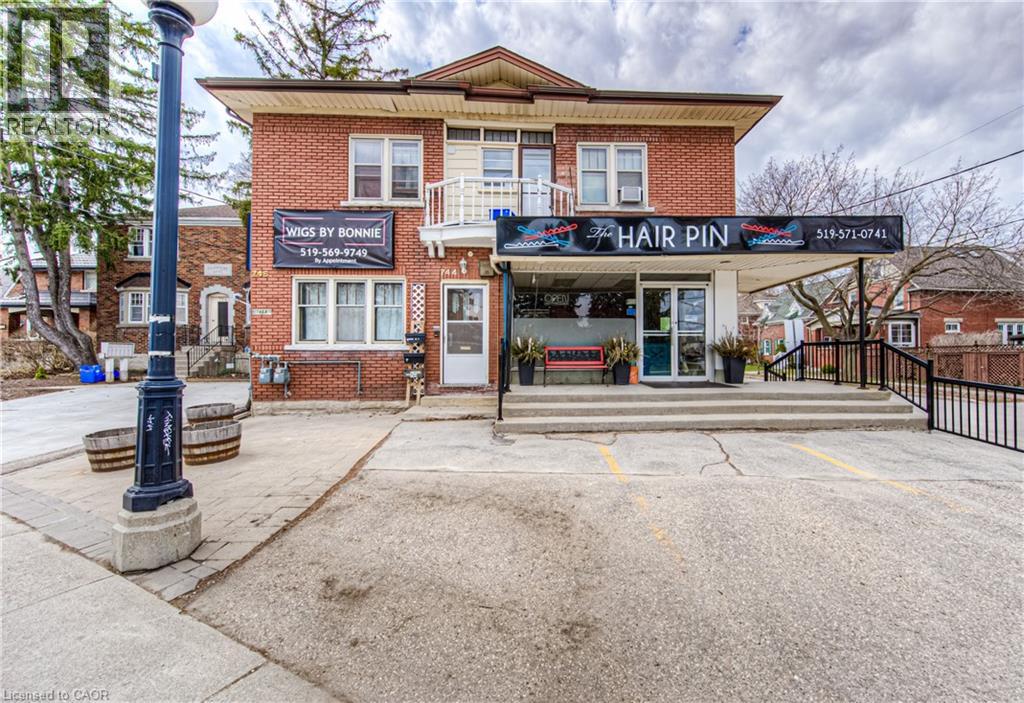 744 QUEEN Street S, Kitchener