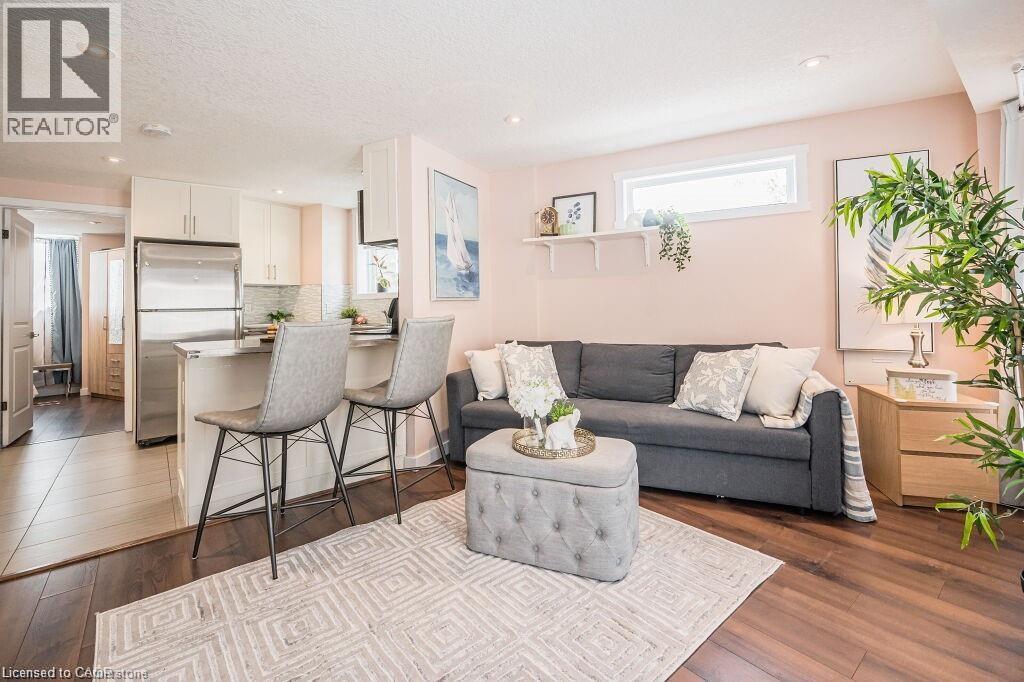 489 EAST Avenue UnitNo. A, Kitchener