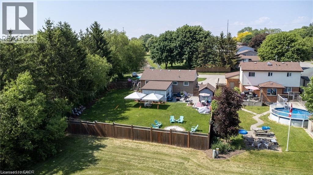 732 SALTER Avenue, Woodstock