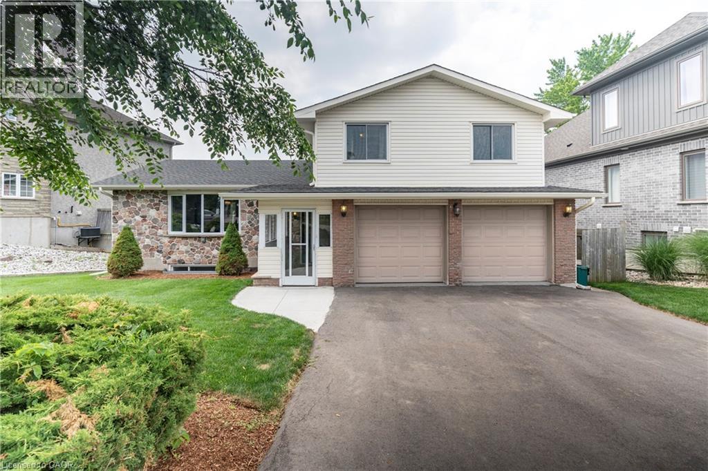 447 OLD CHICOPEE Trail, Kitchener