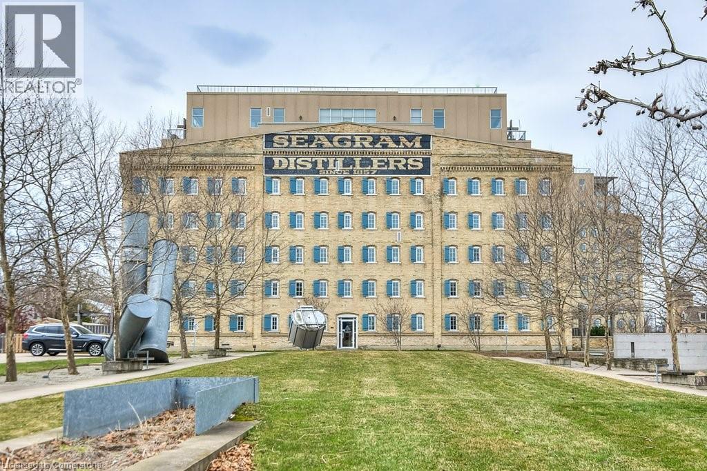 3 FATHER DAVID BAUER Drive UnitNo. 202, Waterloo