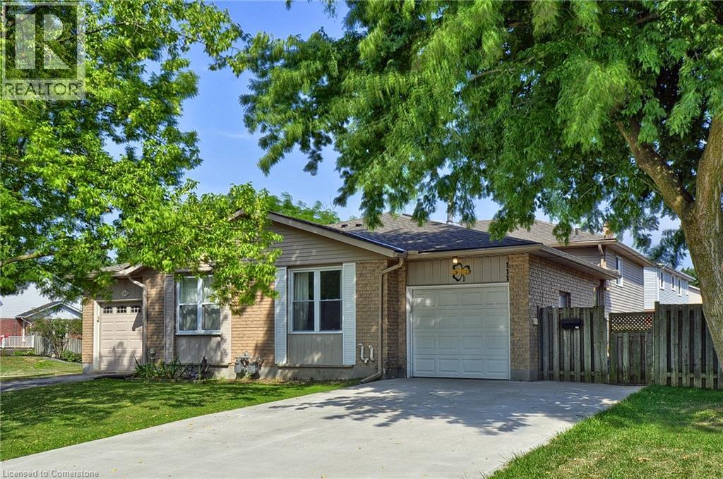 111 CARMINE Crescent, Cambridge