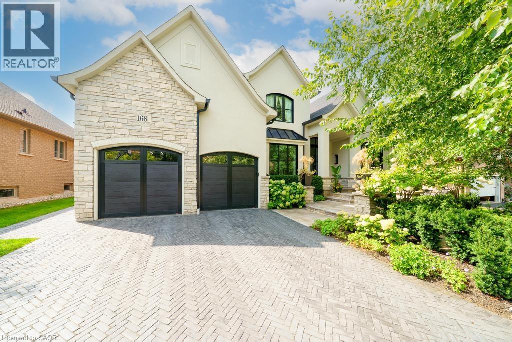 166 FOXRIDGE Drive, Ancaster