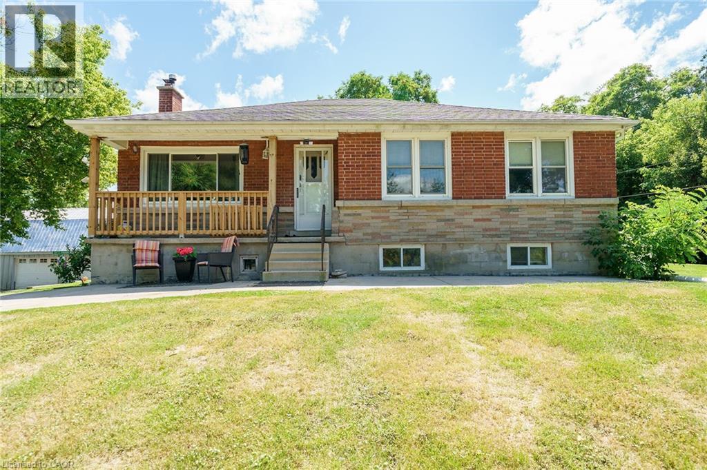 226 CARLUKE Road E, Ancaster