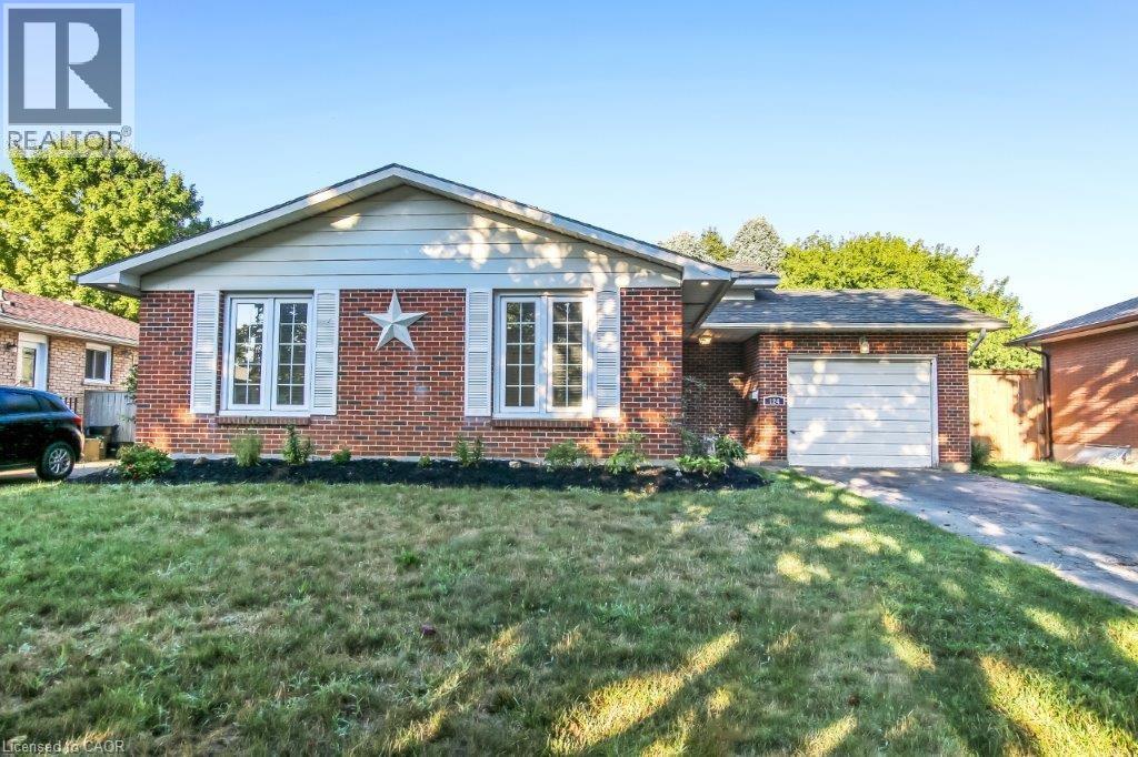 124 OAK Street, Simcoe