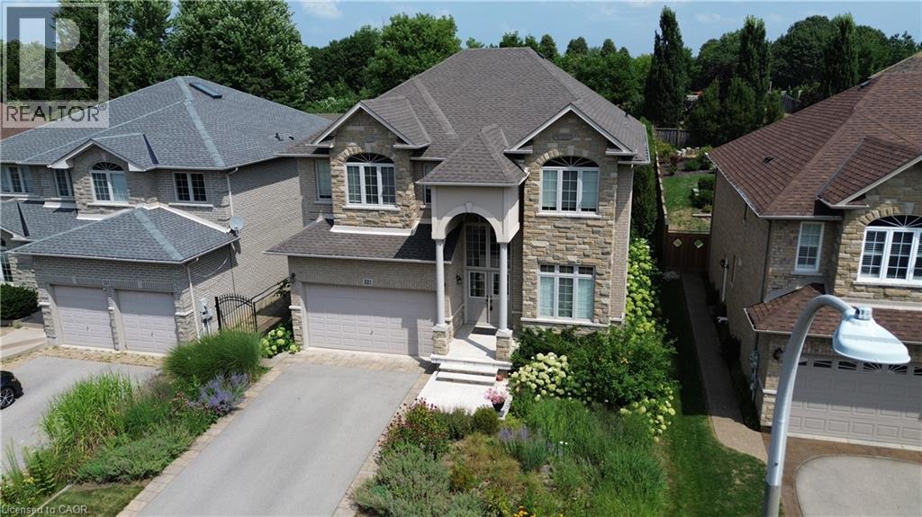 321 BRAITHWAITE Avenue, Ancaster