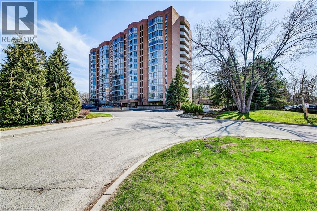 265 WESTCOURT Place UnitNo. 509, Waterloo