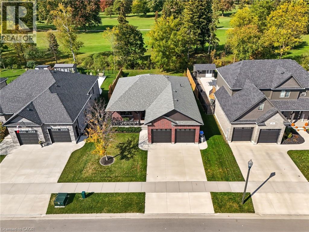 19 GILMER Crescent, Listowel