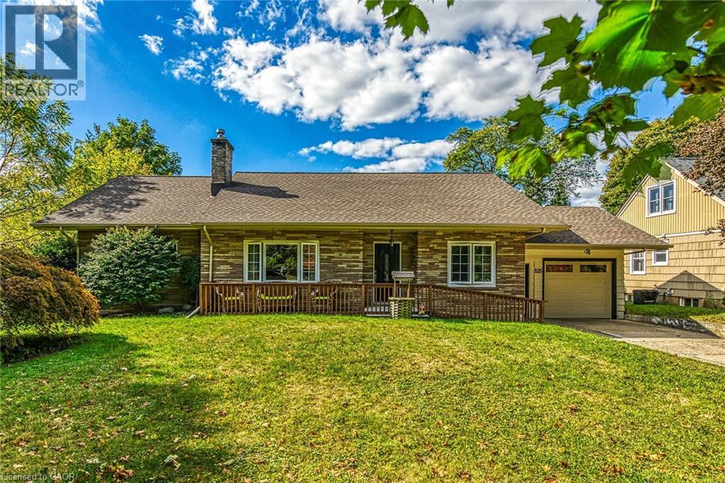 126 WILSON Drive, Simcoe