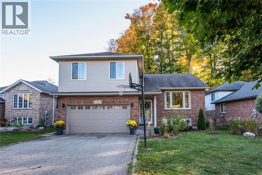 51 EBY Crescent, New Hamburg