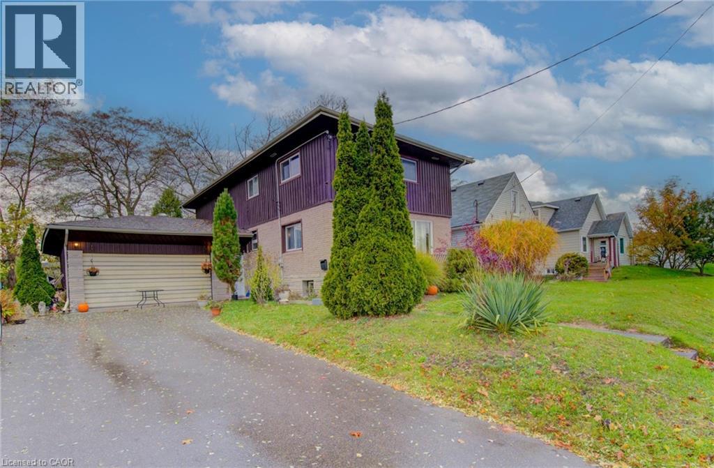 215 LANCASTER Street W, Kitchener