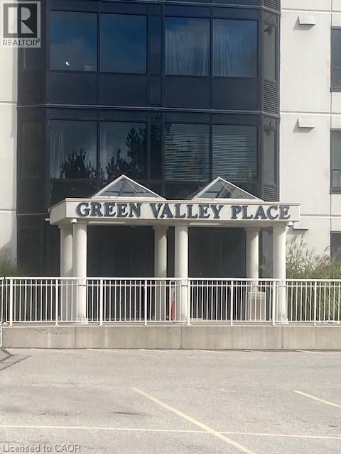 35 GREEN VALLEY Drive UnitNo. 107, Kitchener