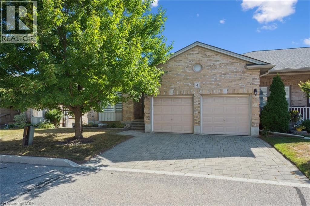 900 DOON VILLAGE Road UnitNo. 4, Kitchener