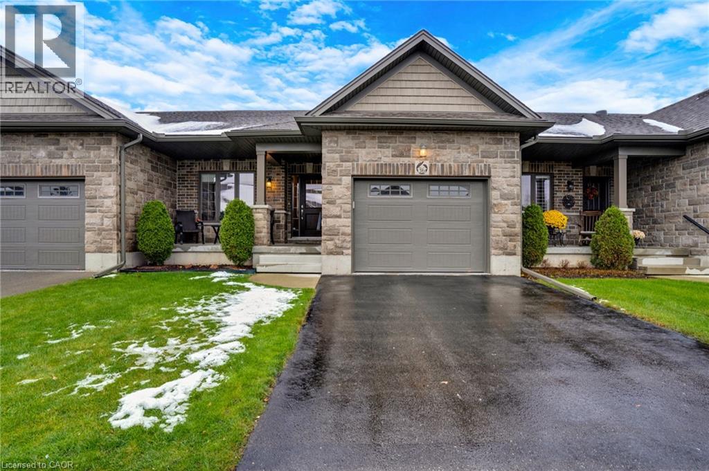 53 ROTH Street UnitNo. 36, Tavistock