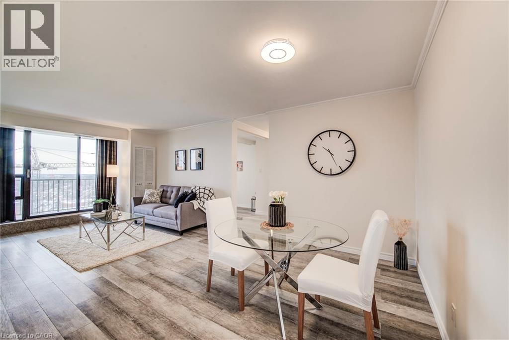 81 CHURCH Street UnitNo. 1504, Kitchener