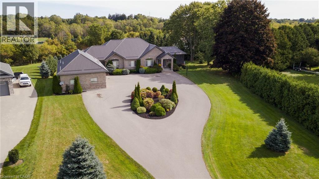 14 EAST Street S, Port Dover