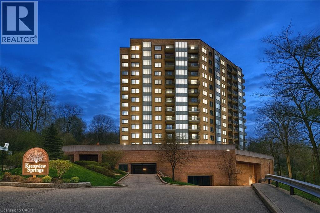 237 KING Street W UnitNo. 1305, Cambridge