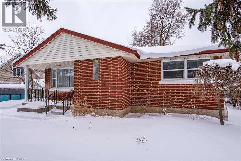 120 FOURTH Avenue, Kitchener