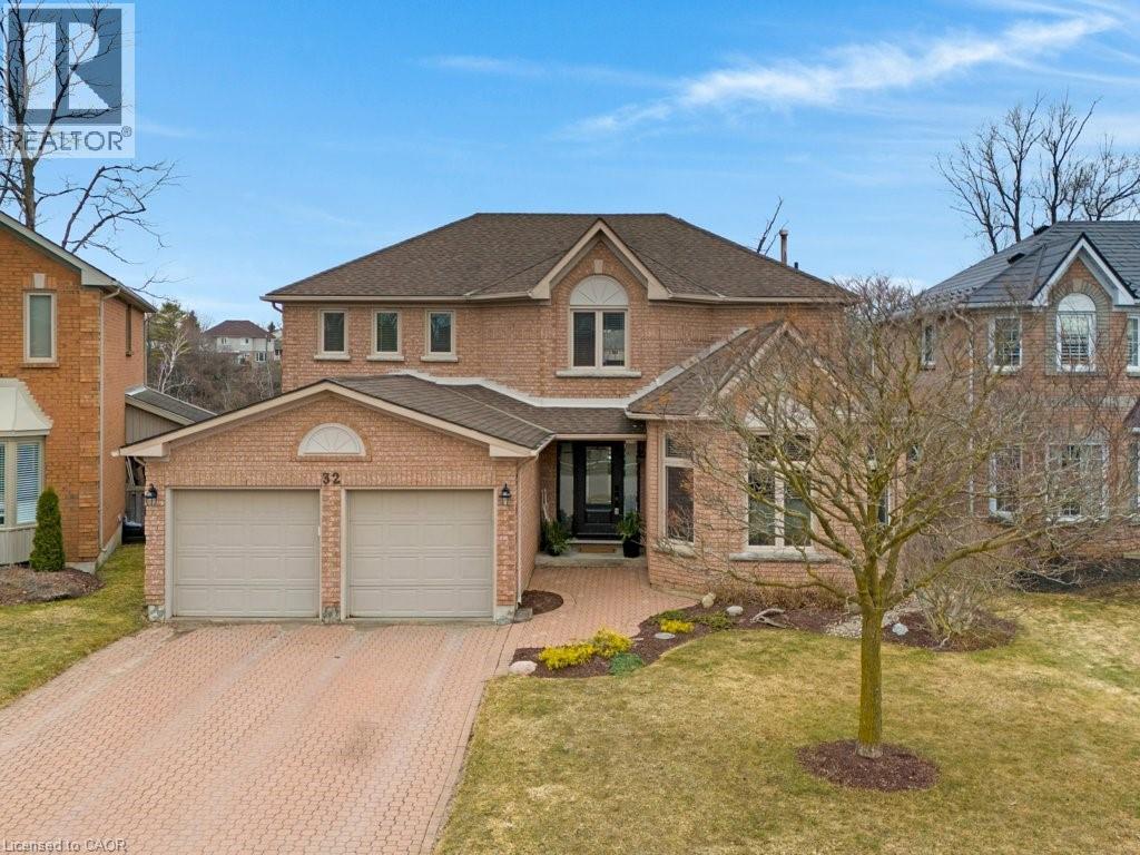 32 KINGFISHER Crescent, Cambridge