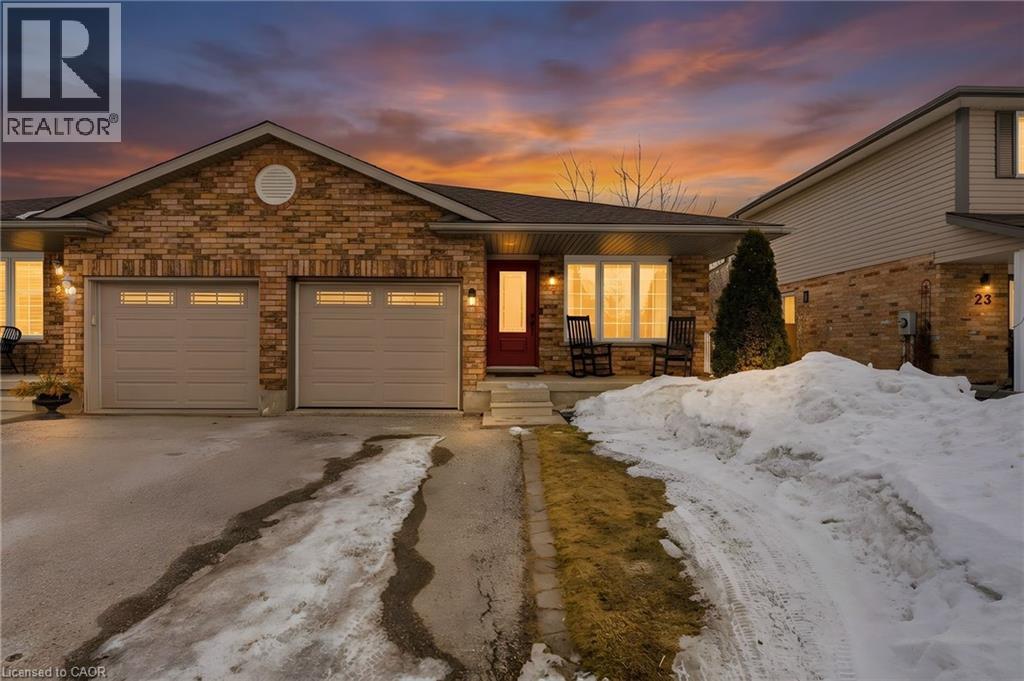 25 BITTERNUT Place, Elmira