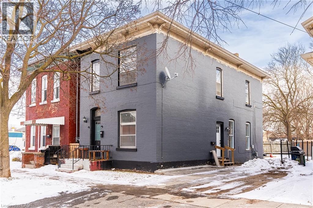 129 WEST Street, Brantford