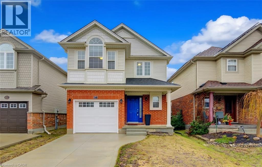 819 GRAND BANKS Drive, Waterloo