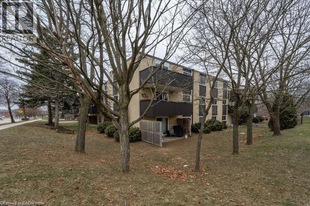 75 HAZELGLEN Drive UnitNo. 308, Kitchener