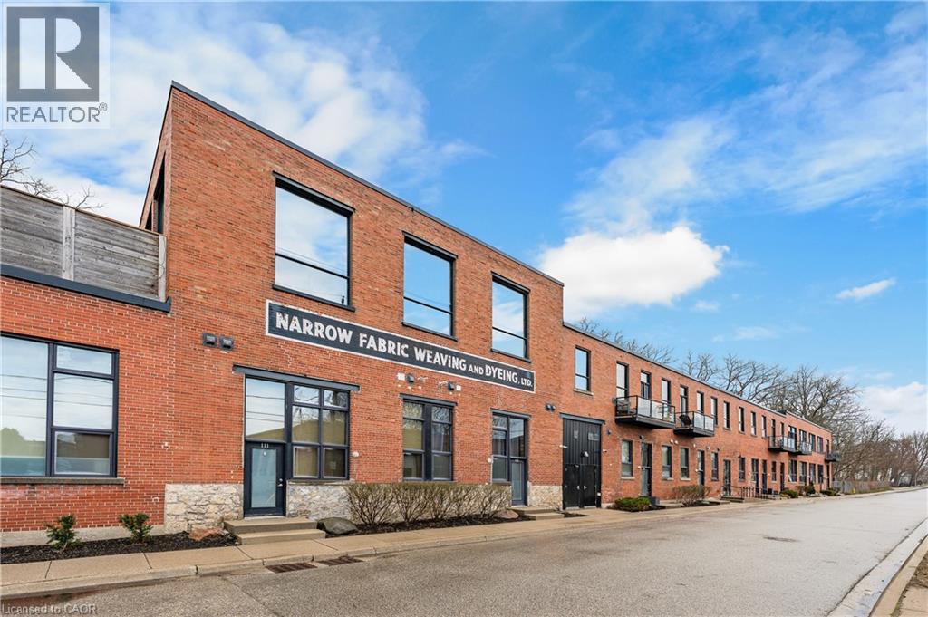 85 SPRUCE Street UnitNo. 212, Cambridge