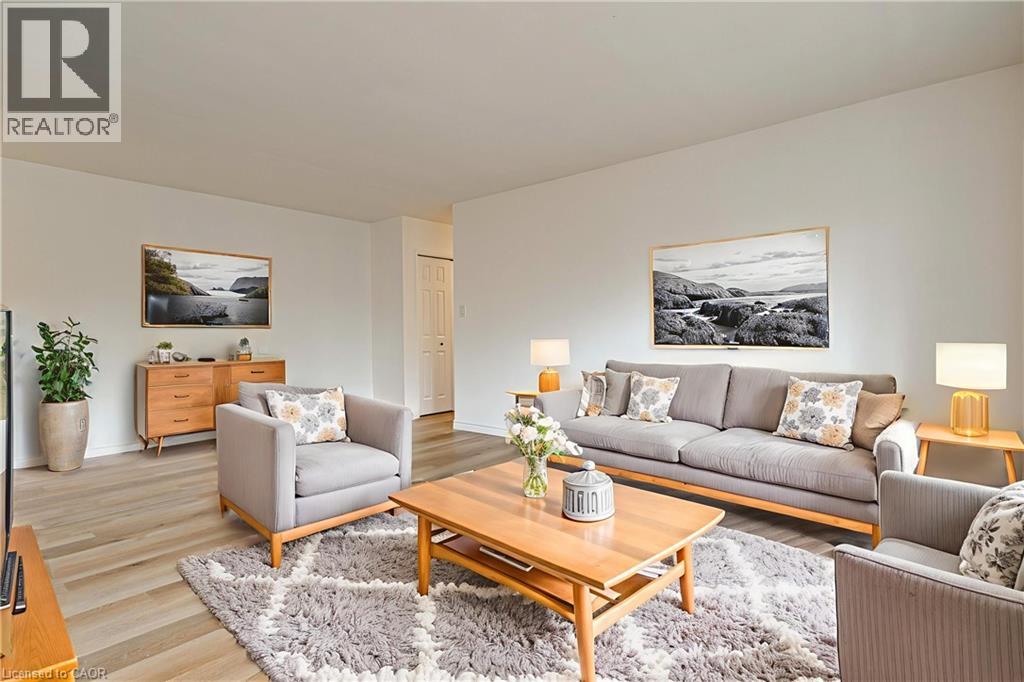 283 FAIRWAY Road N UnitNo. 405, Kitchener