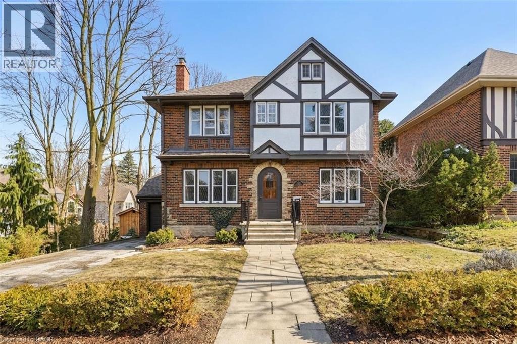 122 DUNBAR Road S, Waterloo