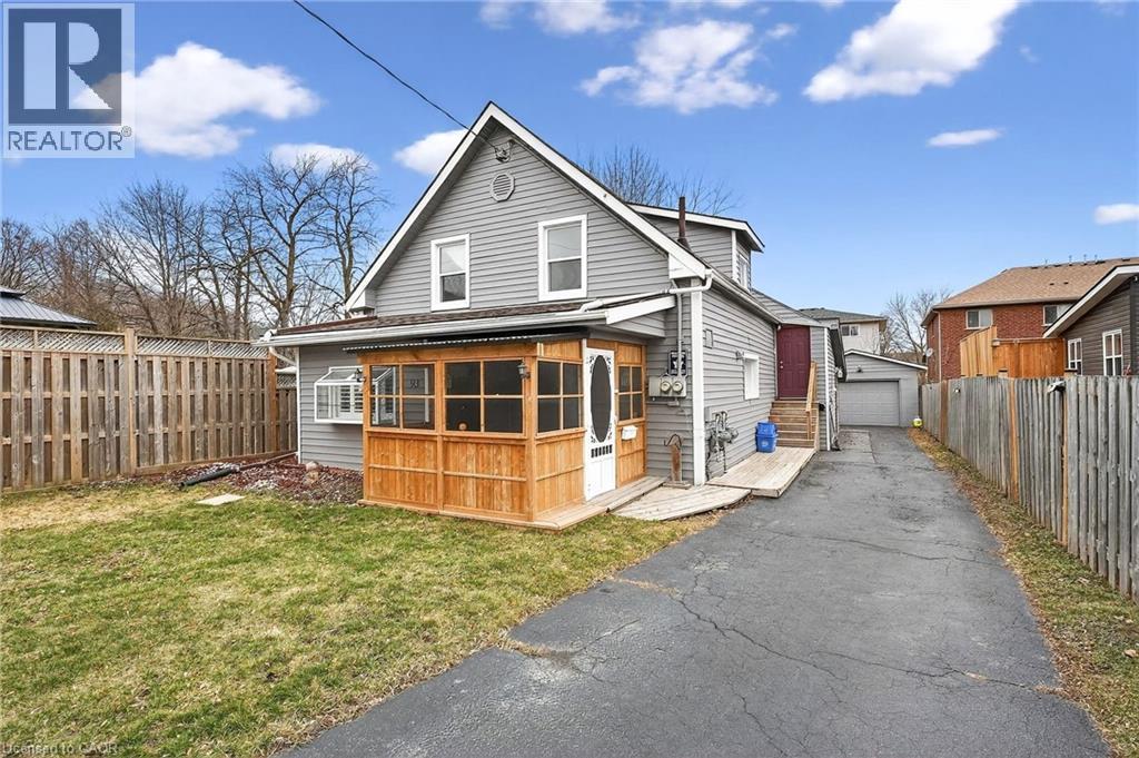 93 WALNUT Street, Brantford