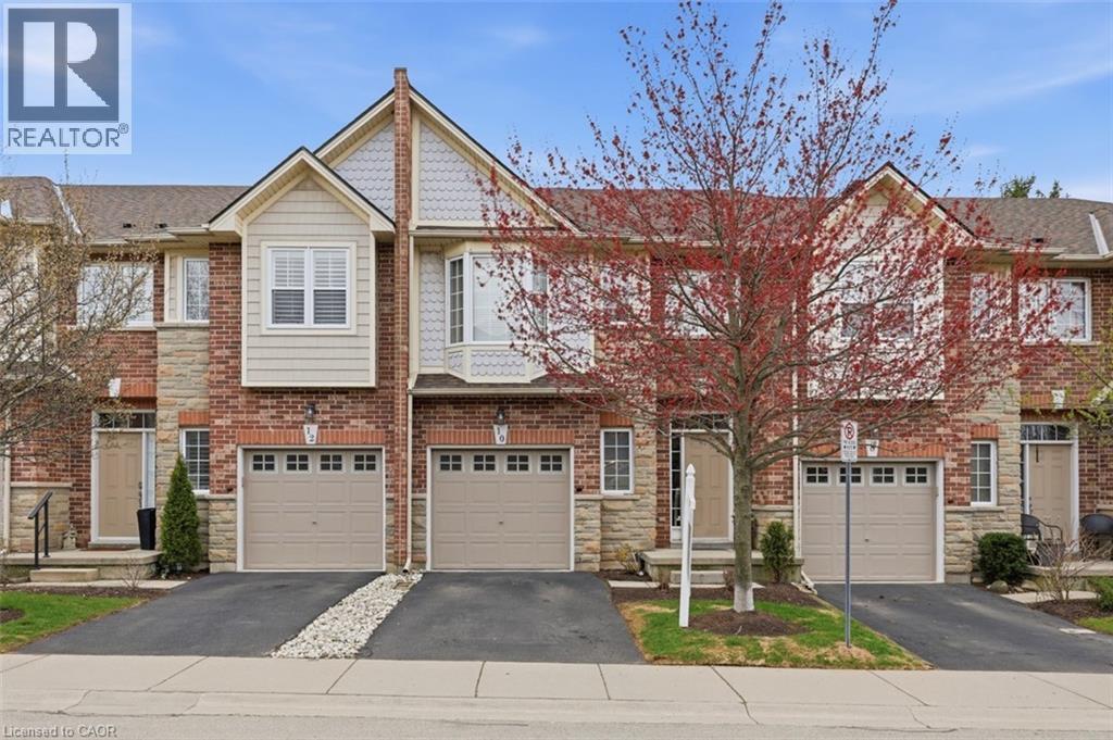 10 LIDDYCOAT Lane UnitNo. 4, Hamilton