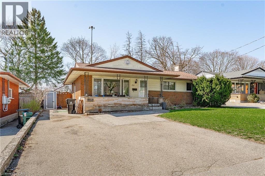 211 DIXON Street, Kitchener