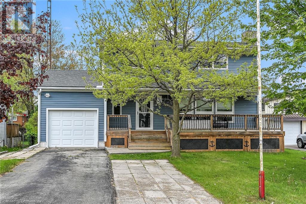 1044 MAIN Street, Port Dover