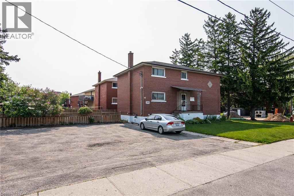 129 RIVER Road E, Kitchener