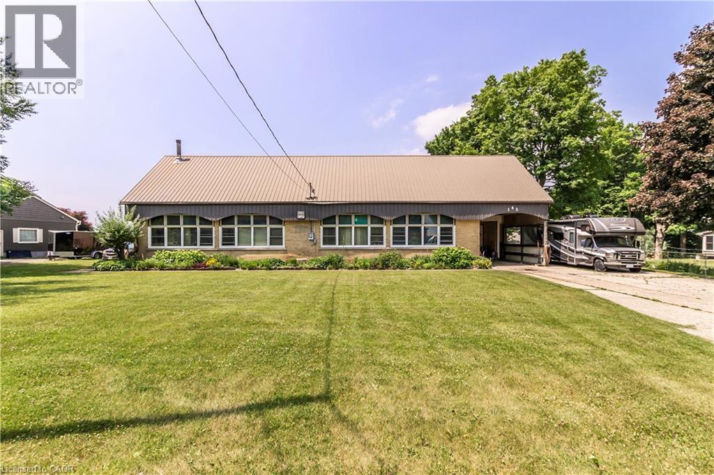 143 BAIRD Street S, Bright