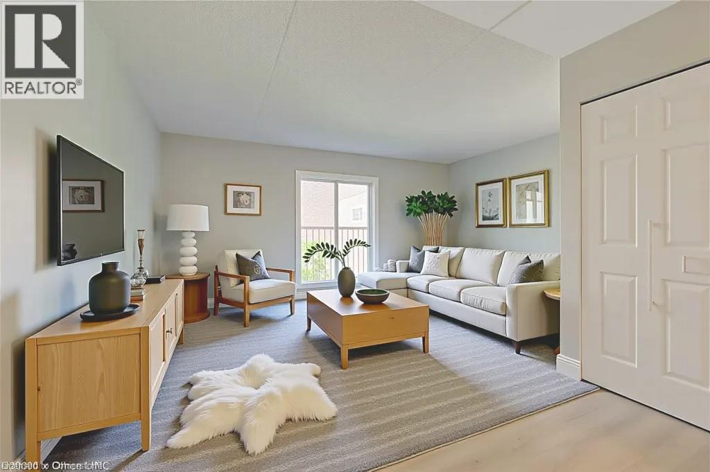 329 NORTHLAKE Drive UnitNo. 7, Waterloo