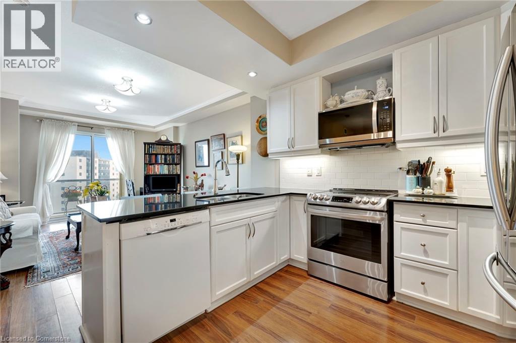 539 BELMONT Avenue W UnitNo. 906, Kitchener