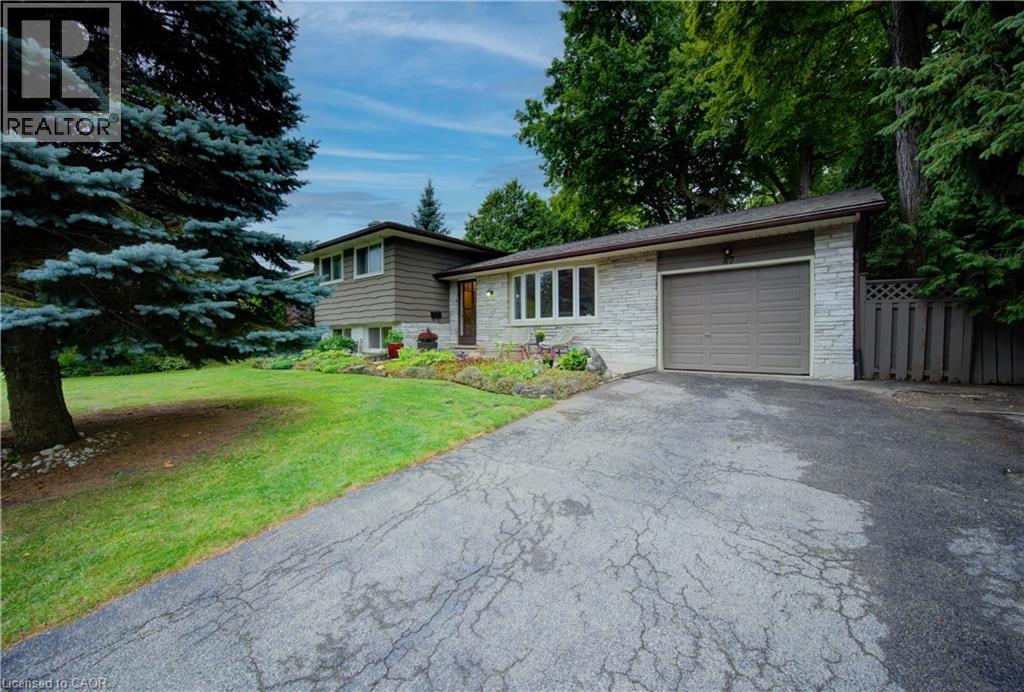 47 HILLCREST Lane, Kitchener