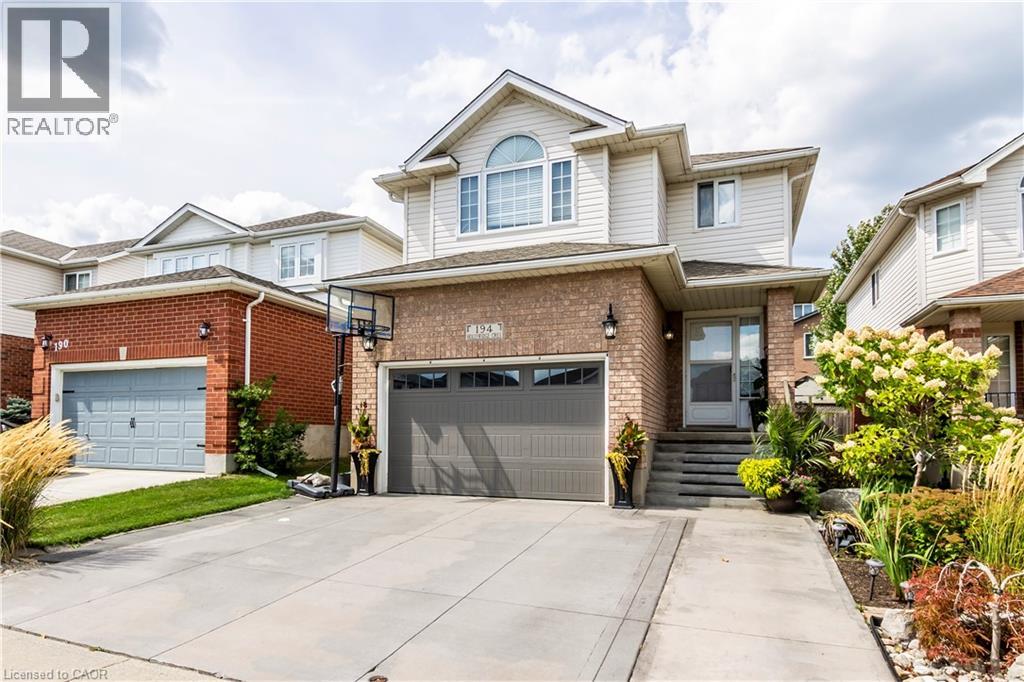 194 HOLLYRIDGE Crescent, Kitchener