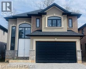 35 CESAR Place, Ancaster