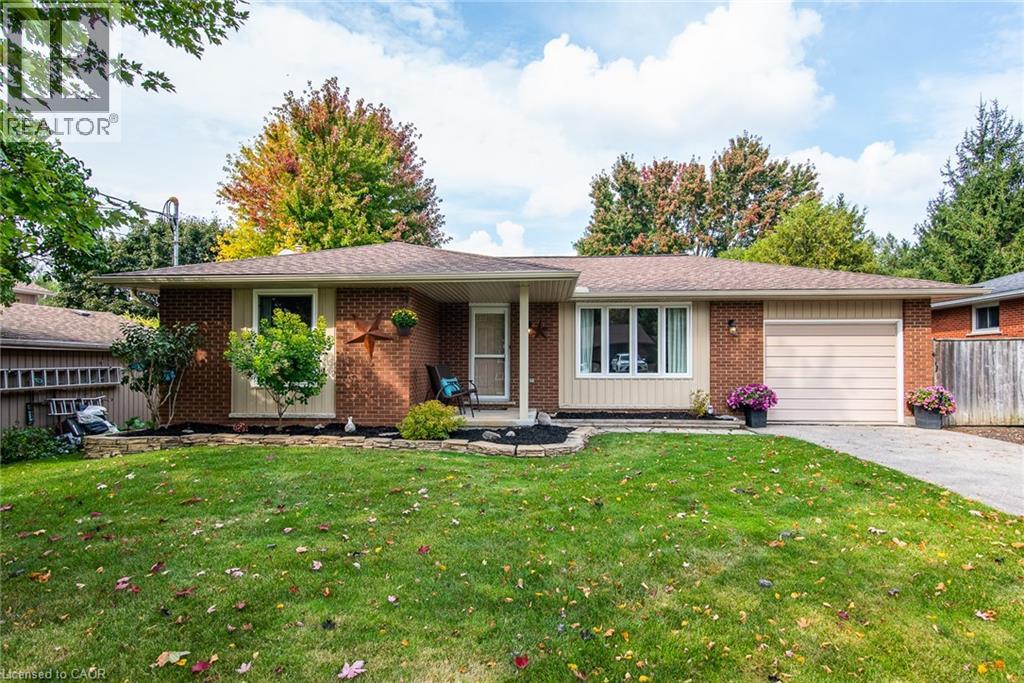1099 HENRY Street, Wellesley