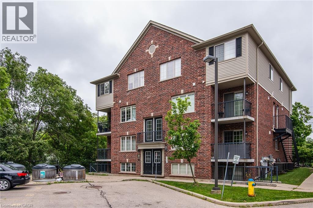 950 HIGHLAND Drive W UnitNo. 32, Kitchener